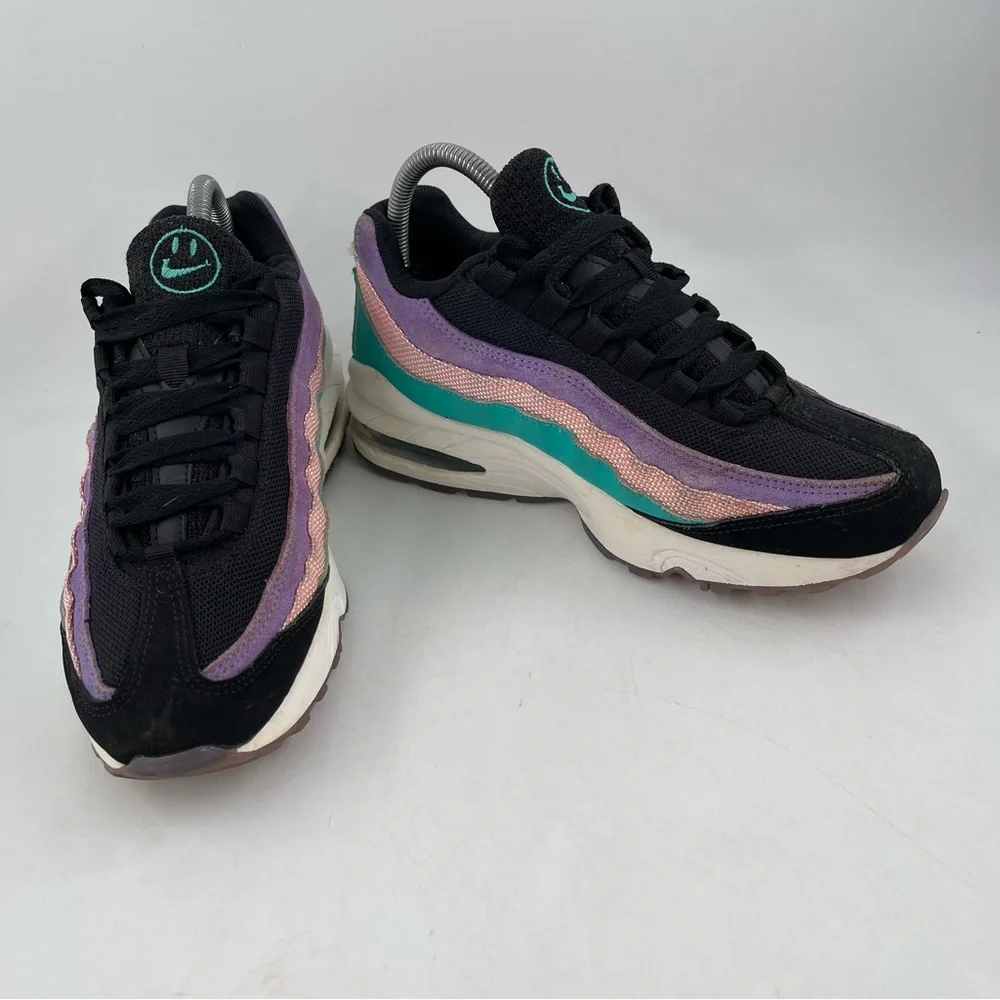 Nike Unisex Big Kids Air Max 95 GS “Have a Nike Day” Multicolor Shoes - Size 7 Y